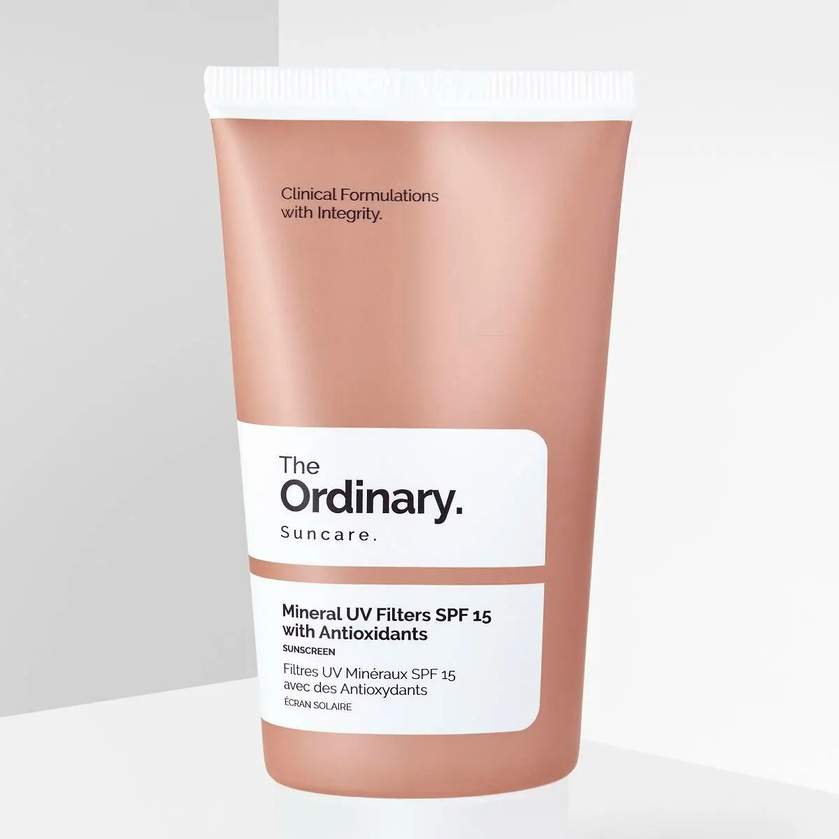 کرم ضد آفتاب مینرال اوردینری The Ordinary