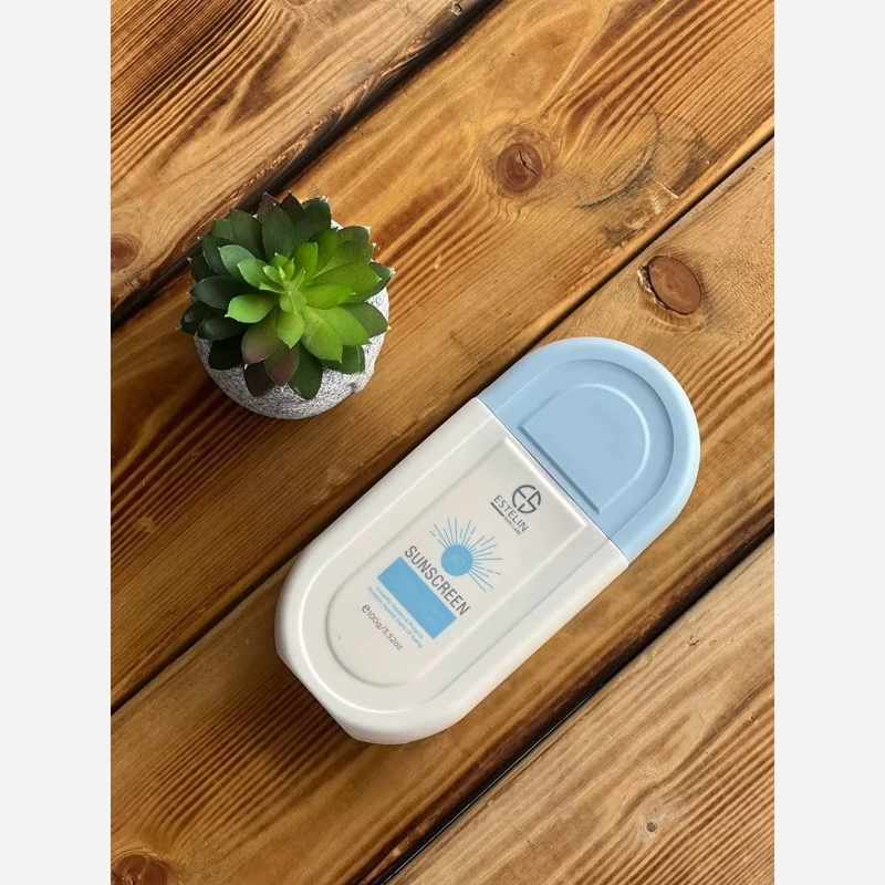 کرم ضد آفتاب بی رنگ استلین ultra light