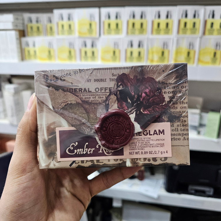 ست لوکس رژ لب جامد بسته ۴ عددی