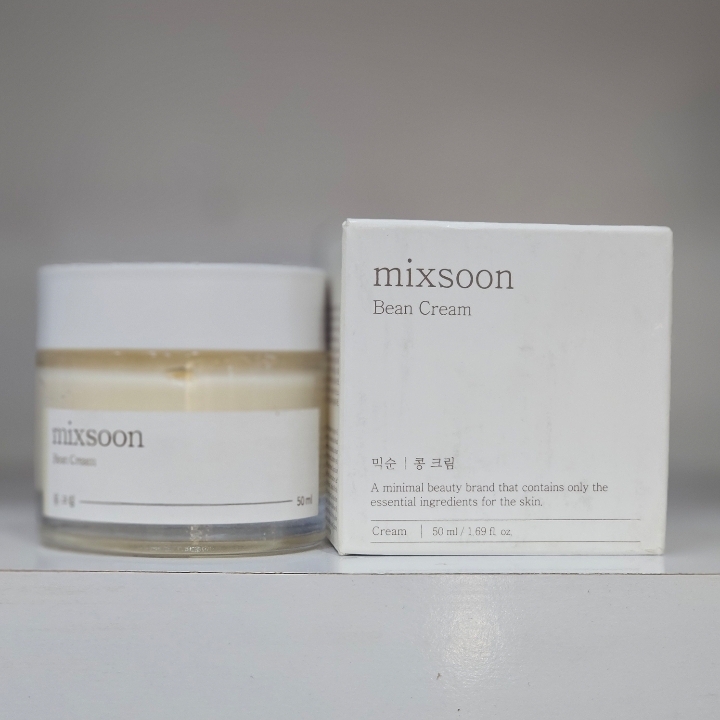 کرم آبرسان و تغذیه کننده لوبیای میکسون مدل Mixsoon Bean Cream حجم 50 میل
